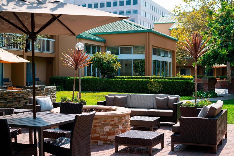 Courtyard by Marriott San Mateo Foster City - photo 8