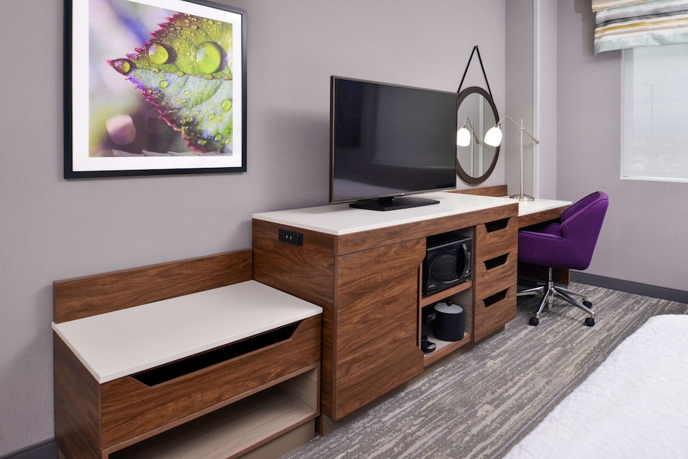 Hampton Inn & Suites Boise Spectrum - photo 29