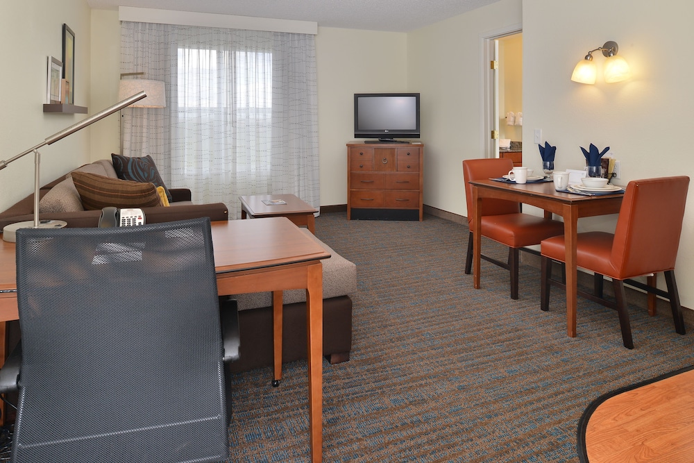 Residence Inn by Marriott Denver Airport at Gateway Park - photo 29