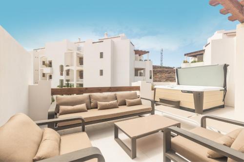 Colinas Bentor 34 Penthouse Pool View & Jacuzzi — Arona — photo 2