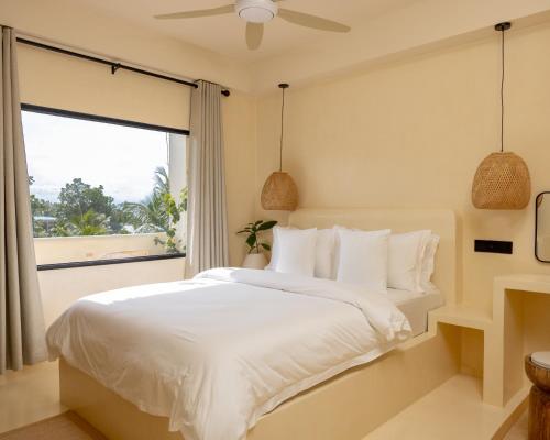 Isla Retreat — 4-Star Luxury Hotel in None, Maldives