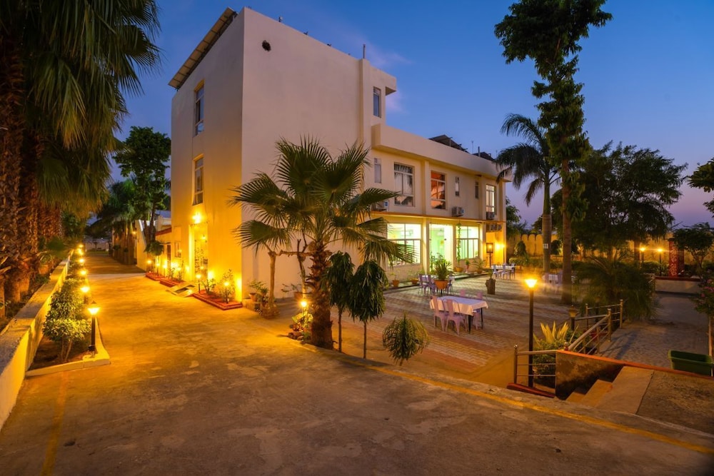 Gharial Bagh Resort in Sawai Madhopur, India
