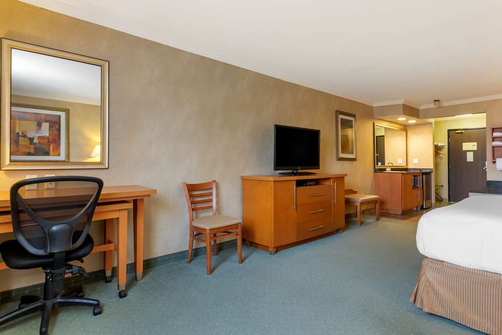 Best Western Davison Inn - photo 20