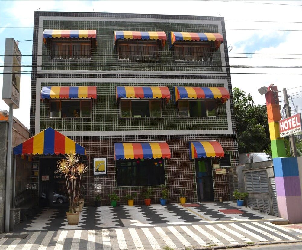 Hotel Pousada do Arco Iris in Osasco, Brasil