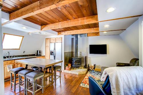 6524_Barton - featured photo