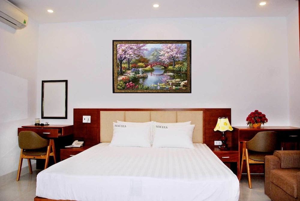 New Era Hotel & Apartments in Ngu Hanh Son, Vietnam