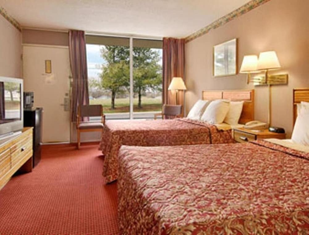 Days Inn by Wyndham White House - photo 6