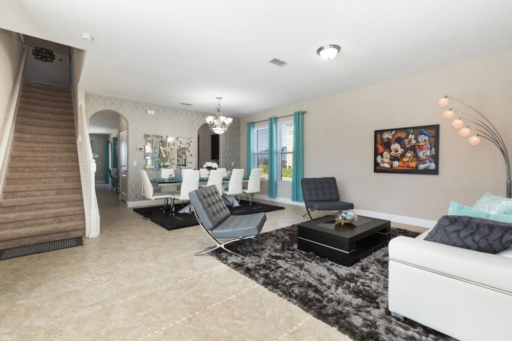 7 Bedrooms 5 Bathrooms Solterra 4103 Od - photo 19