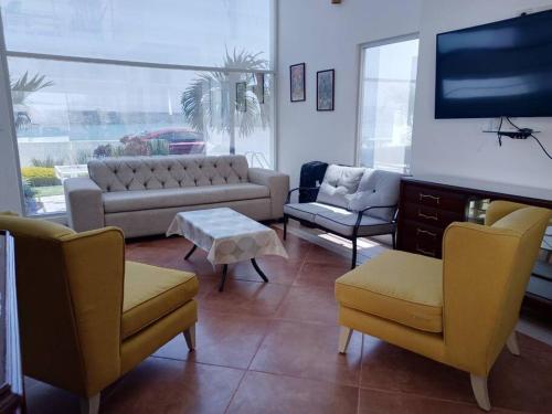 Casa entera en exclusiva privada — 4-Star Luxury Hotel in Tequesquitengo, Mexico