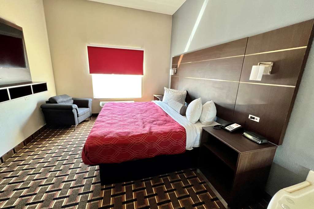 Econo Lodge Augusta West near Fort Gordon - photo 22