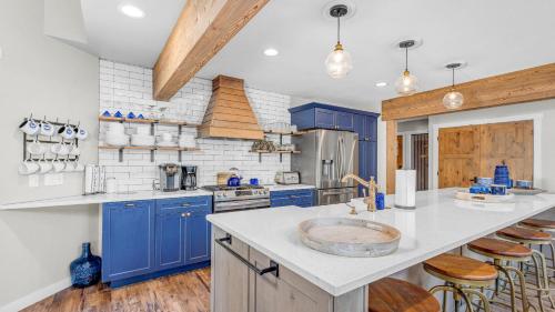 Sparks Unit 4 in Sunriver, United States