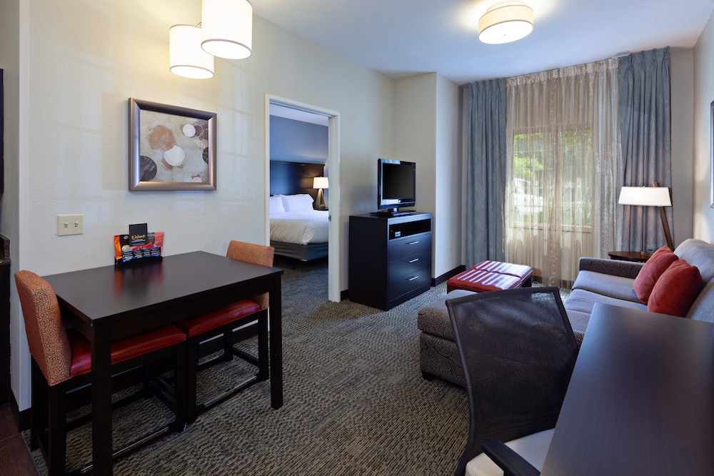Staybridge Suites Fairfield Napa Valley Area an IHG Hotel - photo 5