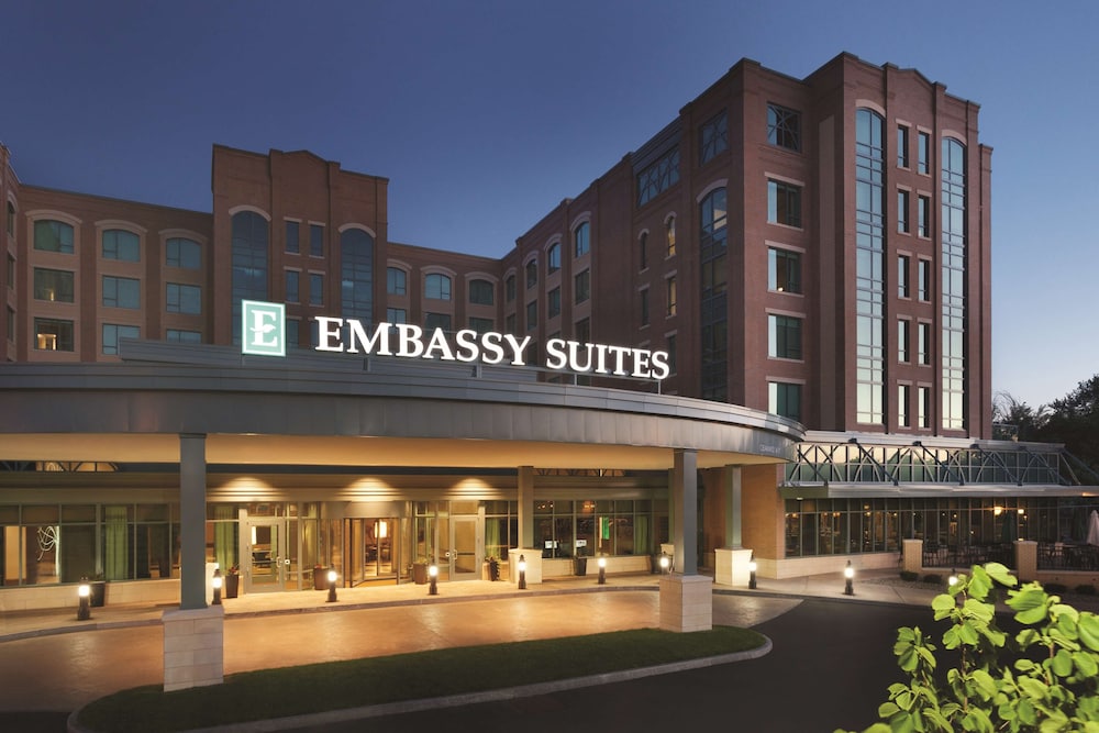 Embassy Suites Saratoga Springs - photo 38