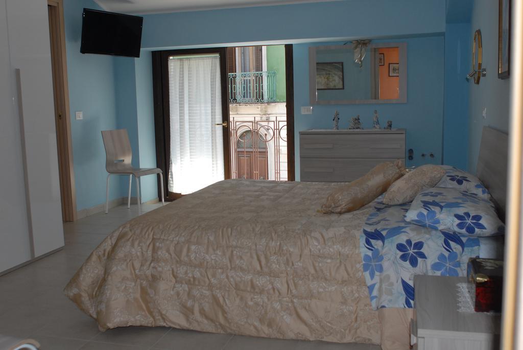 B And B Dietro Piazza Maggiore 11054940 — Sulmona