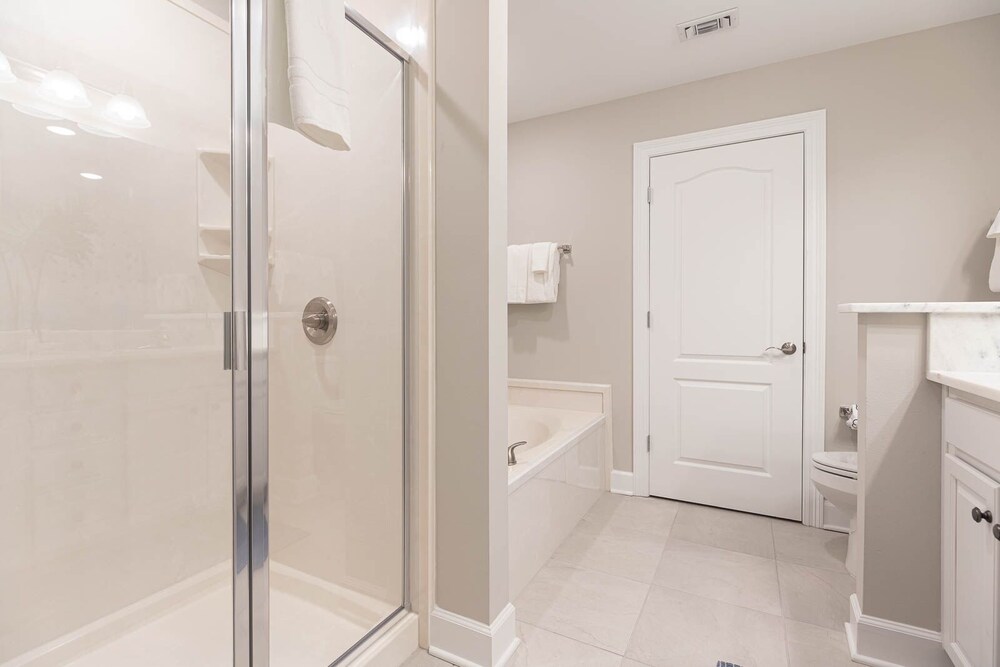 Phoenix Gulf Towers 402 2 Bedroom Condo - photo 14