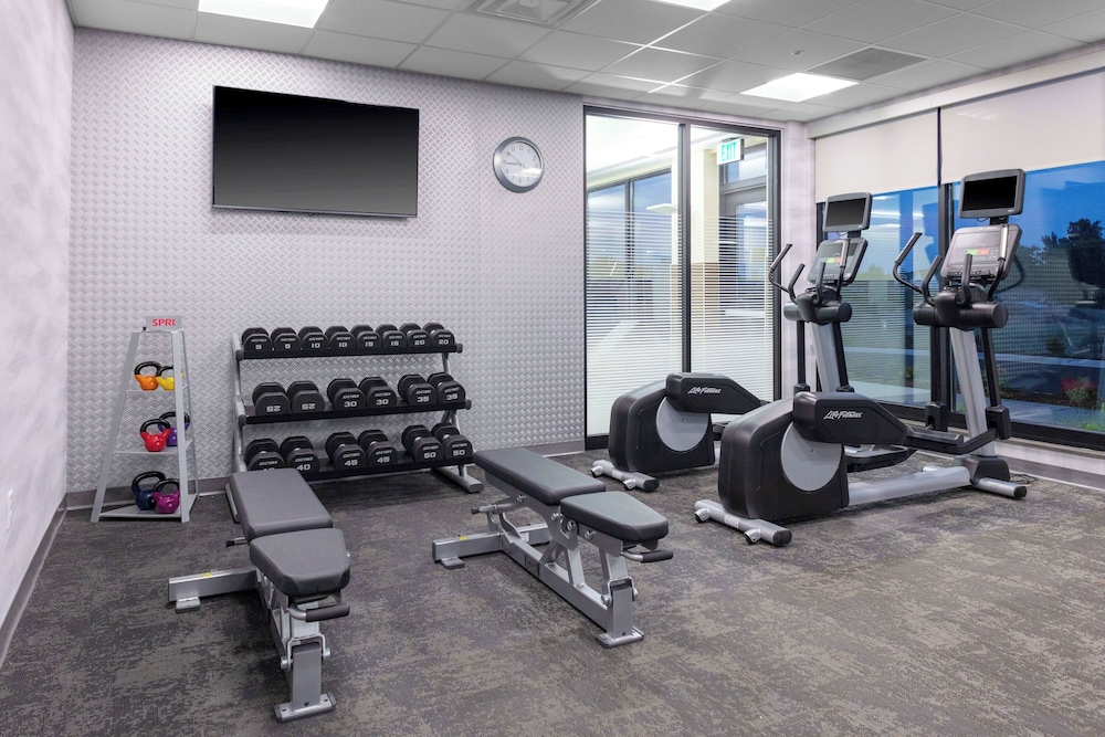 Fairfield Inn & Suites by Marriott Medford - photo 13
