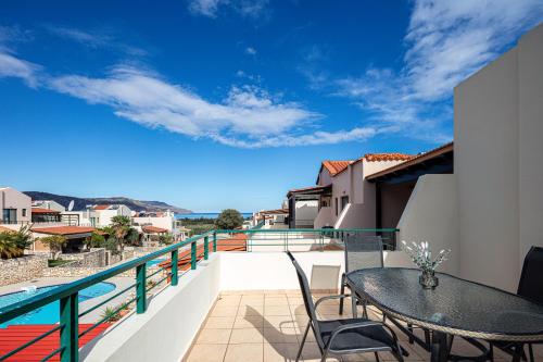 Villa Lea stylish with common pool — 4-Star Luxury Hotel in Chania, Greece