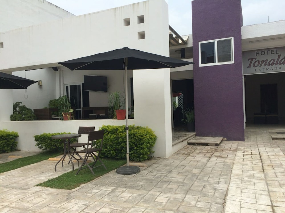 Hotel Tonala - carbon neutral hotel in Tonala