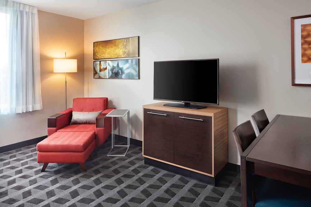 TownePlace Suites by Marriott Louisville Northeast - photo 15