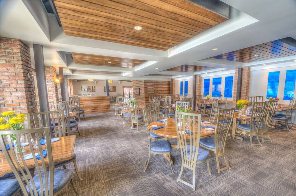 Fairmont Hot Springs Resort - photo 20