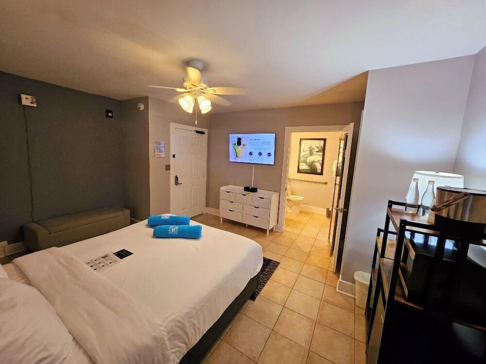 Bishop Hotel Key West - photo 53