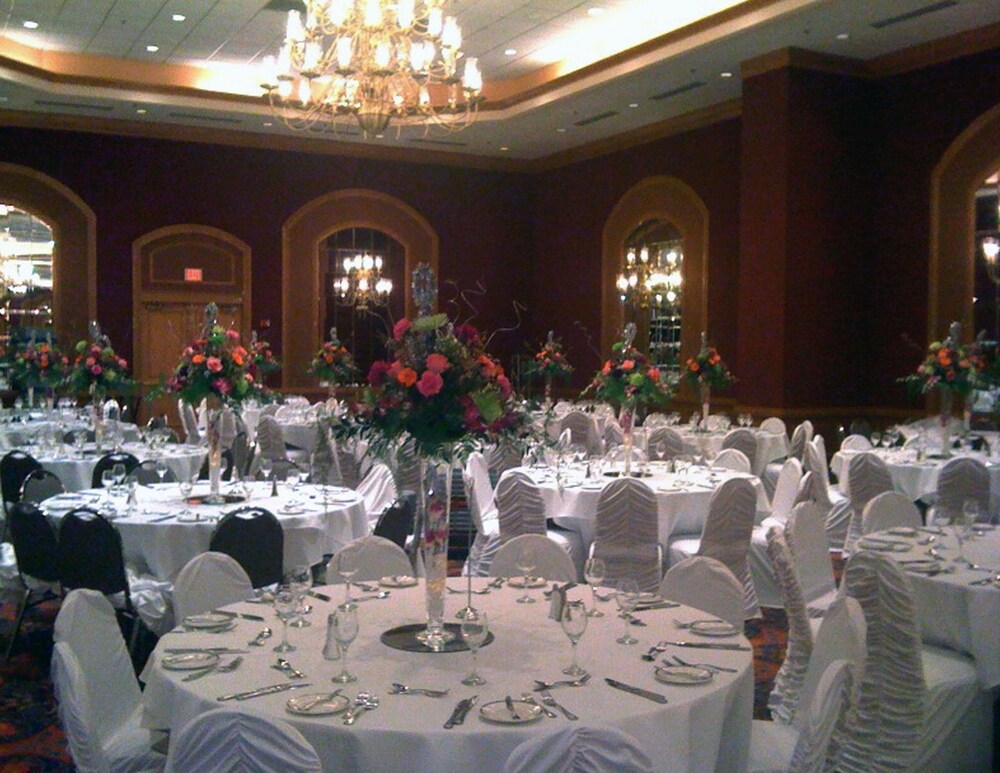 Buffalo Grand Hotel - photo 32