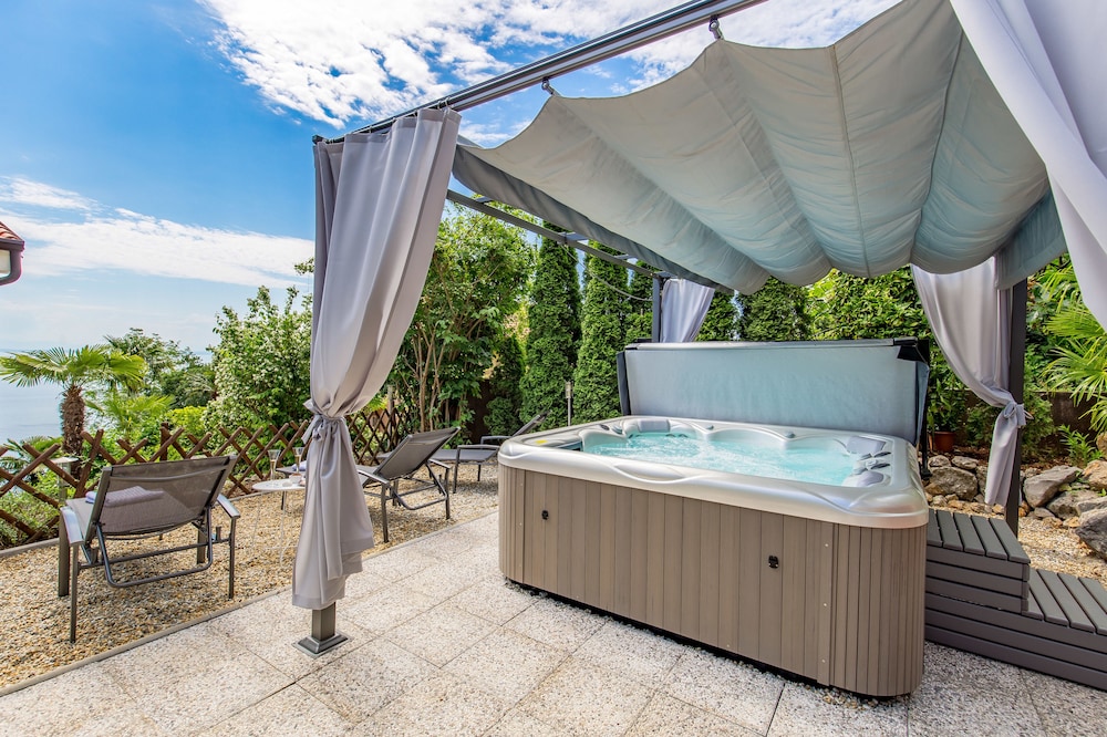 Luxury penthouse Prestige — 5-Star Luxury Hotel in Opatija, Croatia