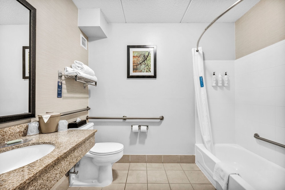 Fairfield Inn & Suites by Marriott Lumberton - photo 17
