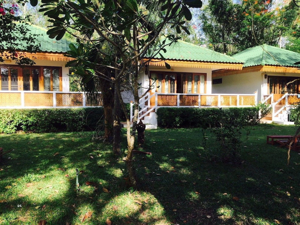 Ruenthairimhaad Resort in Rayong, Thailand