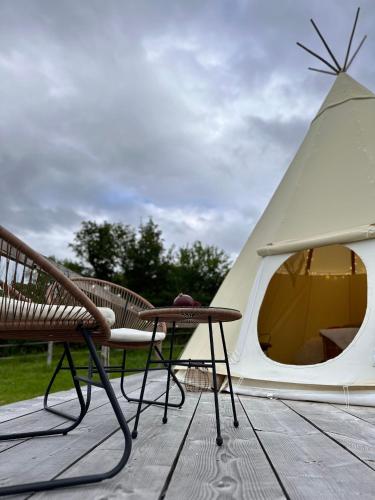 Tipi nuit insolite en pleine Nature - last minute hotel in Unknown City