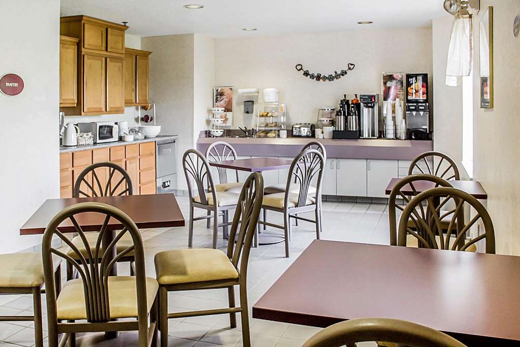 Rodeway Inn Abbotsford - photo 33