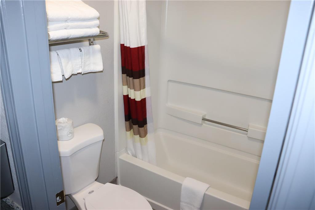Americas Best Value Inn Cabot - photo 12