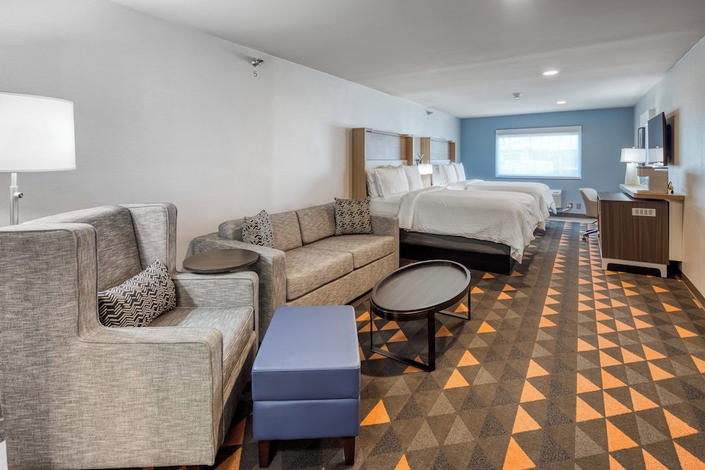 Holiday Inn Kansas City Downtown - photo 29