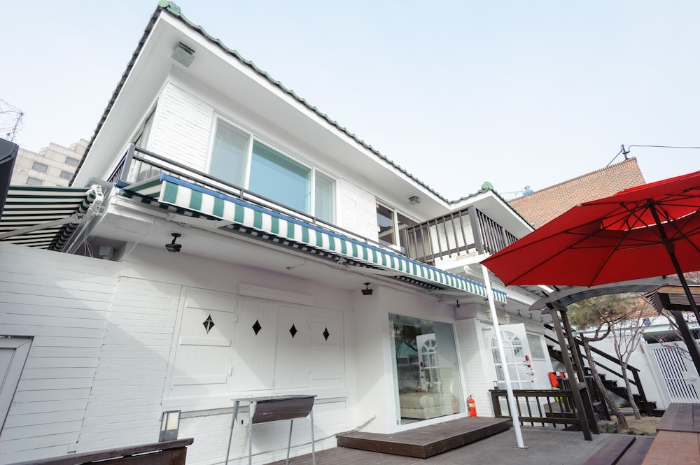 Big John's Place - last minute hotel in Seoul