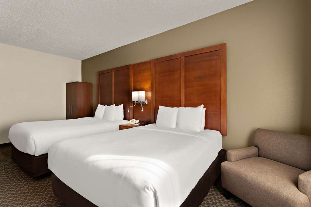 Comfort Suites University Las Cruces - photo 12