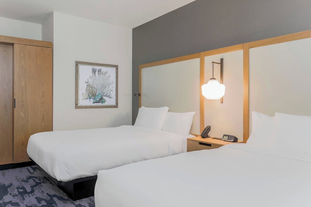 Fairfield Inn & Suites by Marriott Cape Coral North Fort Myers - photo 11
