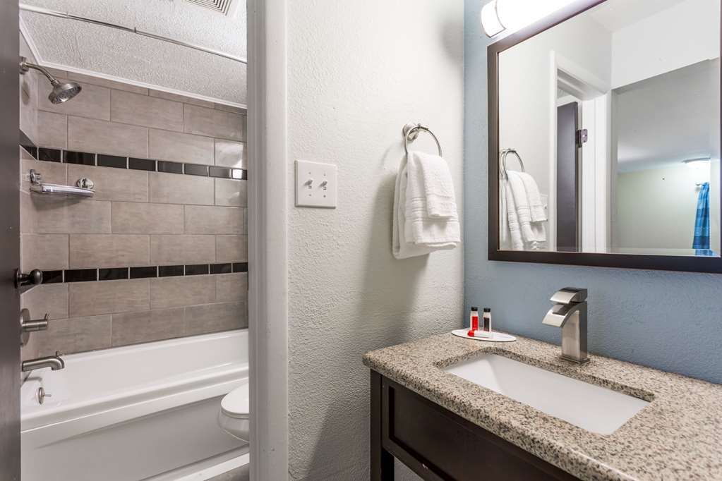 Days Inn by Wyndham Salisbury - photo 6
