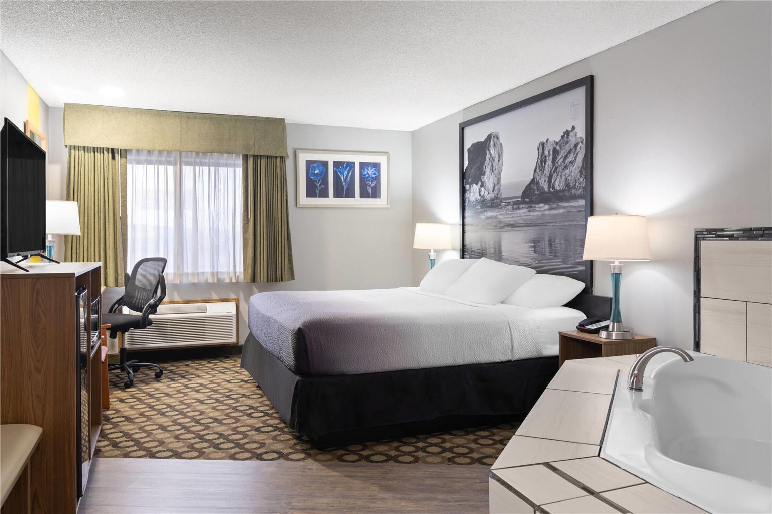 Super 8 by Wyndham Baker City - photo 39