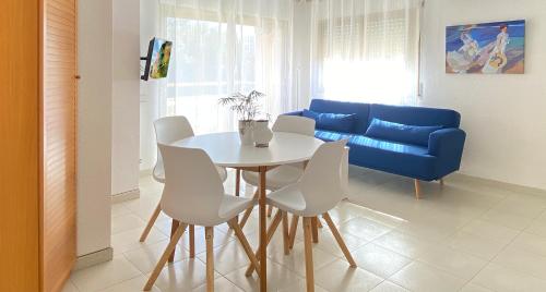 Sunrise Studio Sorolla 150 M de la Playa — 4-Star Luxury Hotel in Mont-Roig Del Camp, Spain
