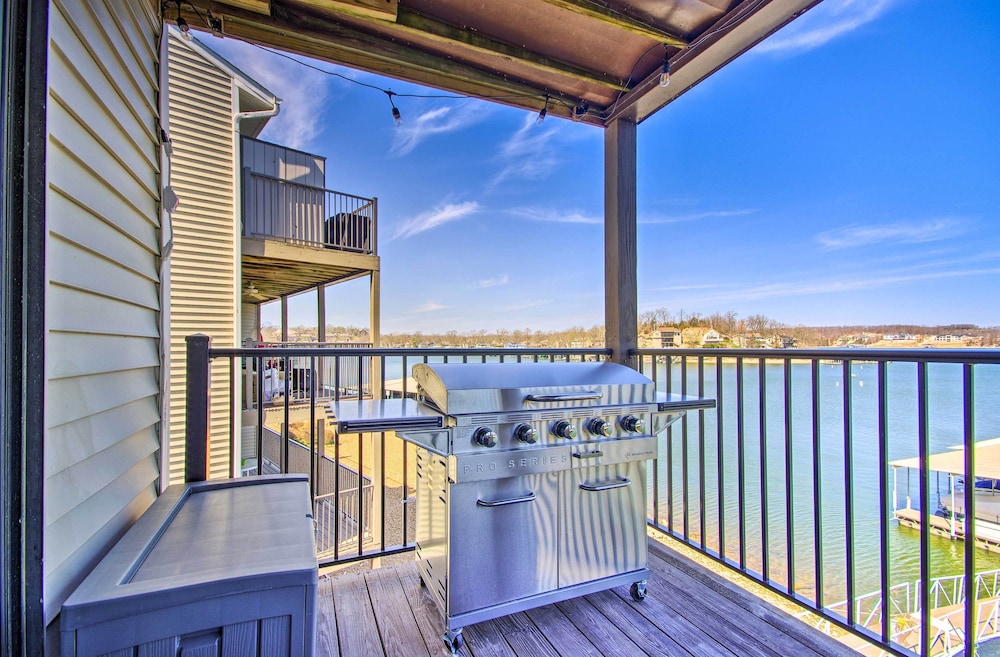 Osage Beach Resort Condo w Community Pool - photo 13