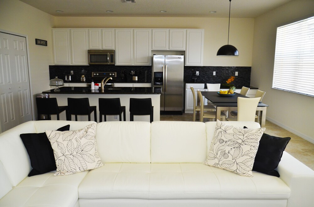 Bella Vida Resort by Fidelity Vacation Homes - photo 22