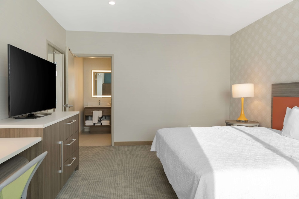 Home2 Suites by Hilton Redlands Loma Linda - photo 16