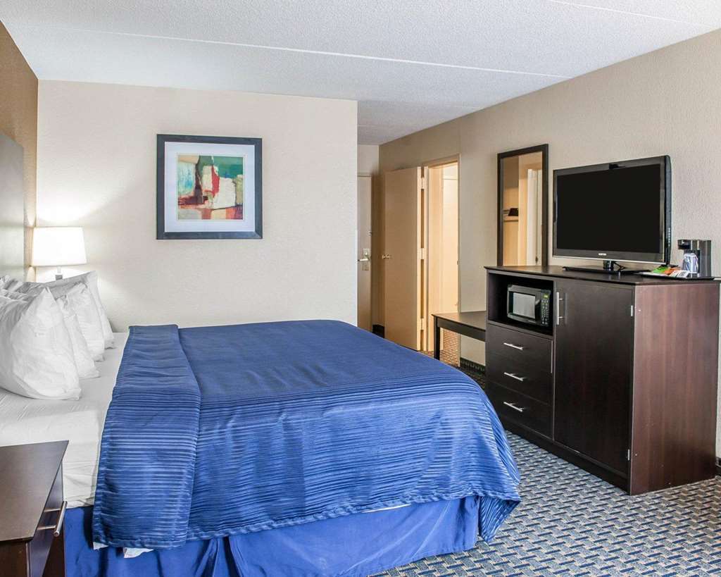 Quality Inn Terre Haute University Area - photo 21