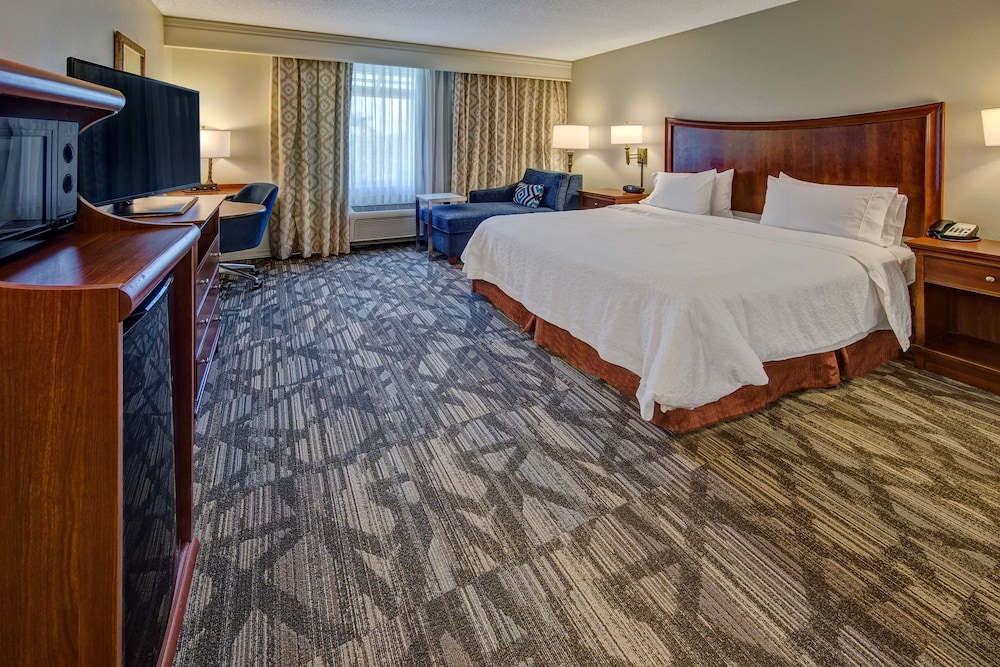 Hampton Inn & Suites Stuart North - photo 10