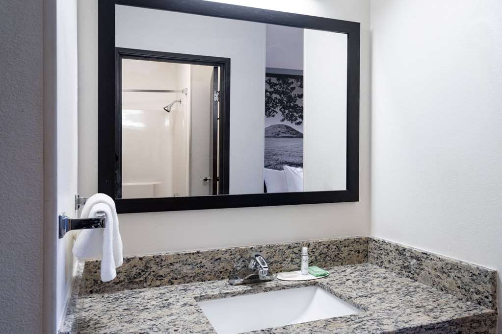 Super 8 by Wyndham Danville - photo 22