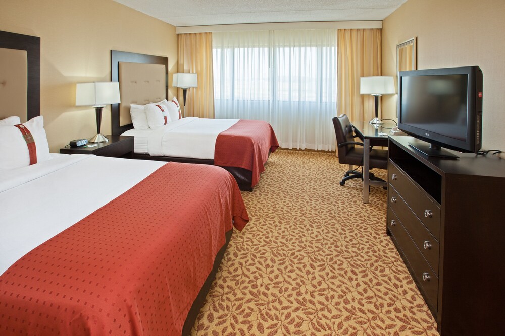 Holiday Inn Evansville Airport - photo 6