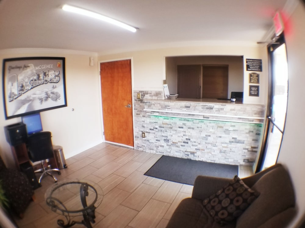 Super 8 by Wyndham McGehee - photo 7