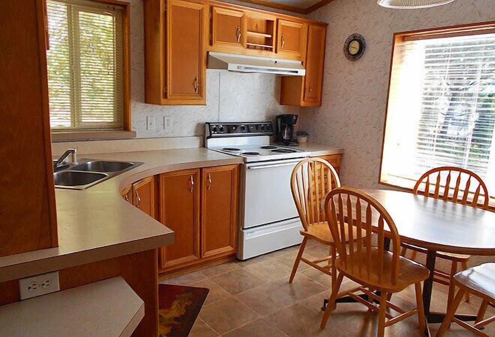 Whalers Rest RV & Camping Resort - photo 38