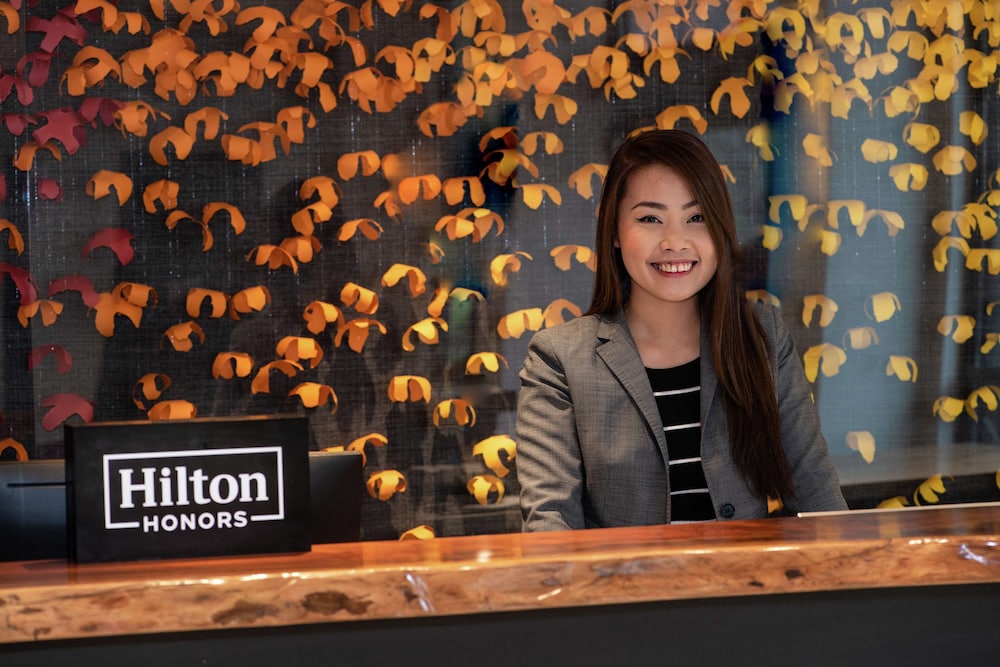 Embassy Suites by Hilton Walnut Creek - photo 13