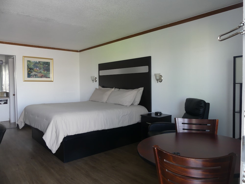 Big Chief Motel - photo 9